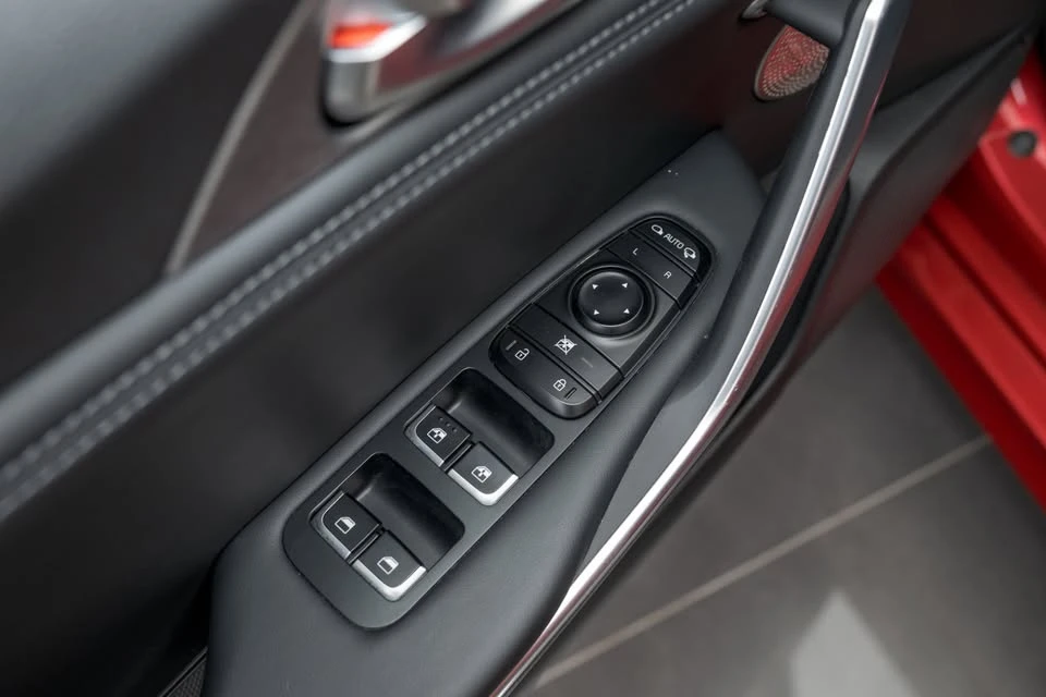 2020 Kia Stinger - Image 15 of 20