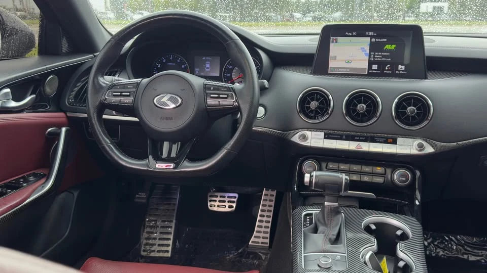 2020 Kia Stinger - Image 8 of 15