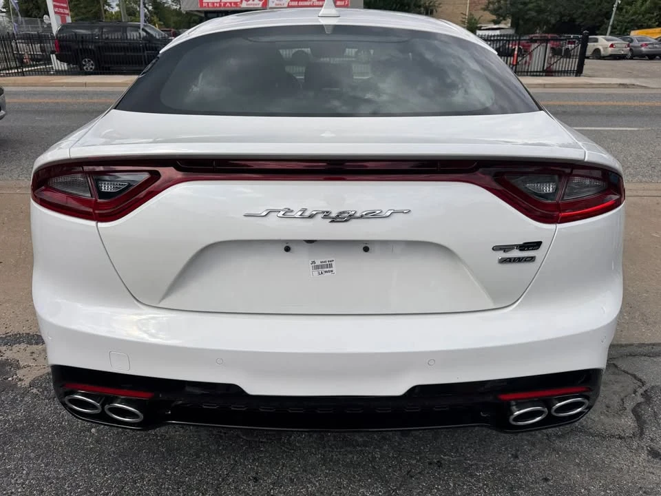 2020 Kia Stinger - Image 6 of 20