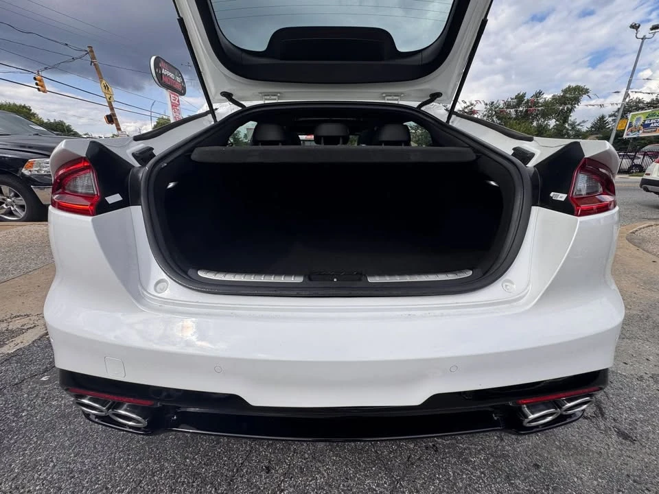 2020 Kia Stinger - Image 7 of 20