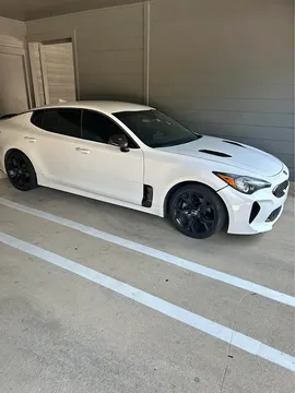 2020 Kia Stinger