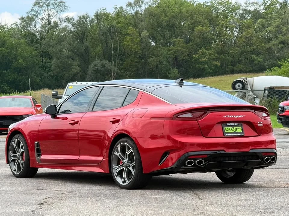 2020 Kia Stinger - Image 2 of 20