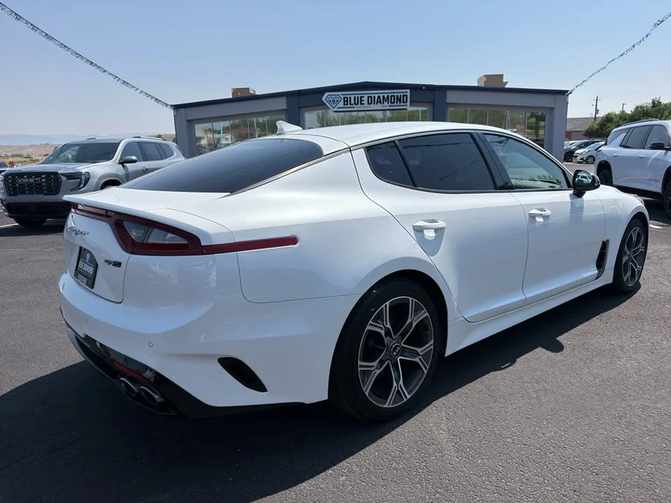 2020 Kia Stinger - Image 7 of 20
