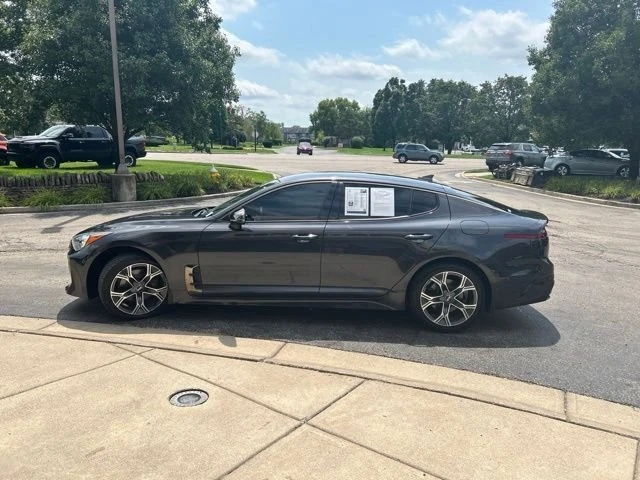 2020 Kia Stinger - Image 3 of 19