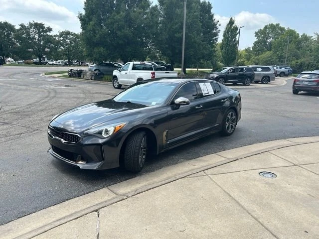 2020 Kia Stinger - Image 2 of 19