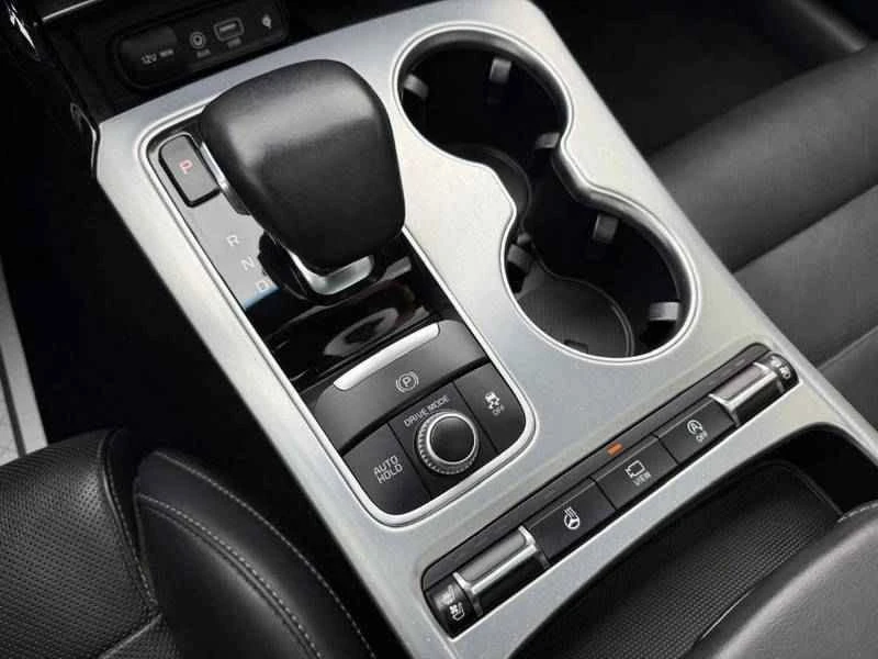 2020 Kia Stinger - Image 16 of 20