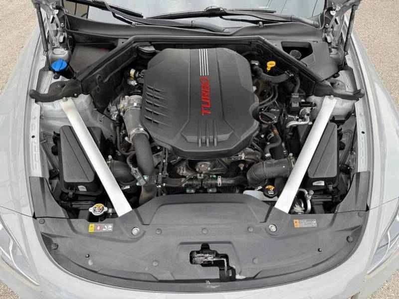 2020 Kia Stinger - Image 19 of 20