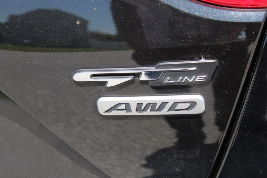 2020 Kia Stinger - Image 9 of 19