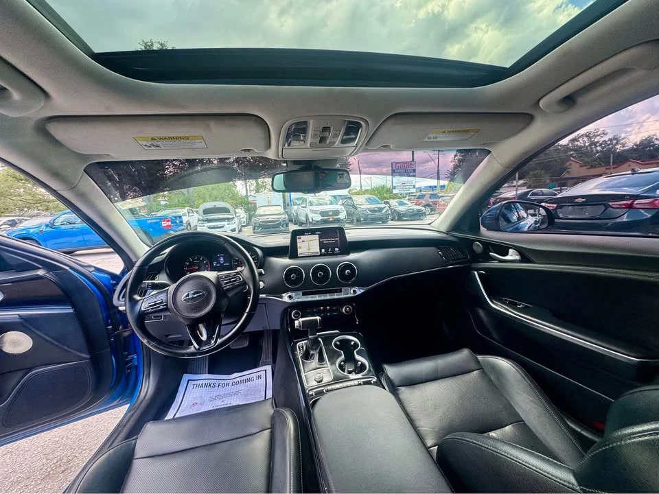 2020 Kia Stinger - Image 17 of 17