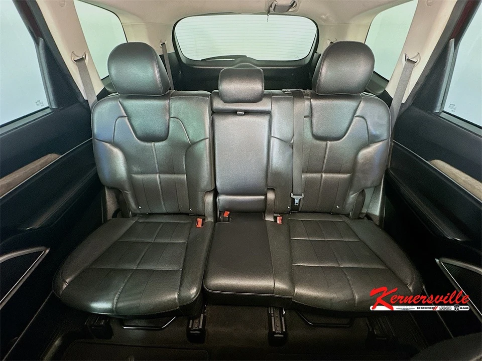 2020 Kia Telluride - Image 13 of 21