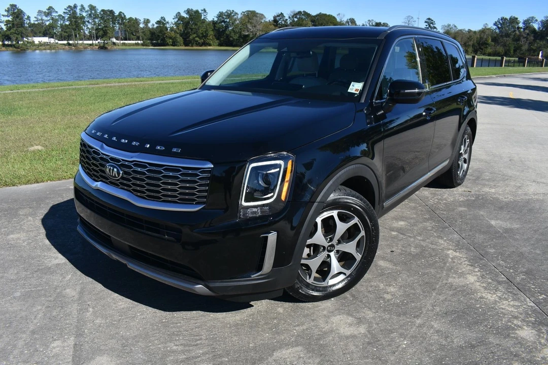 2020 Kia Telluride - Image 8 of 12