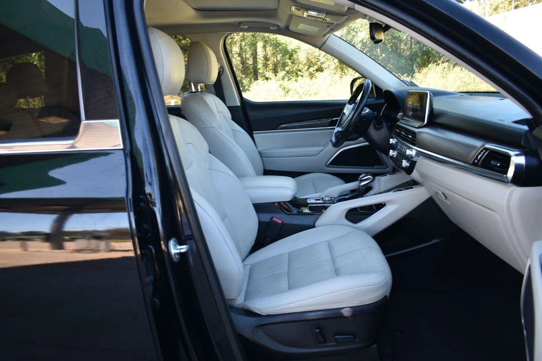2020 Kia Telluride - Image 19 of 21