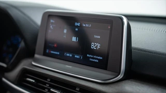 2020 Kia Telluride - Image 17 of 21