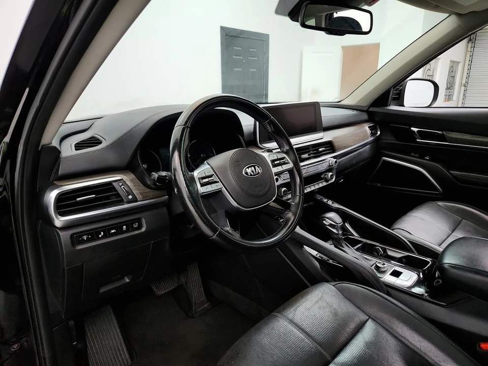 2020 Kia Telluride - Image 13 of 21