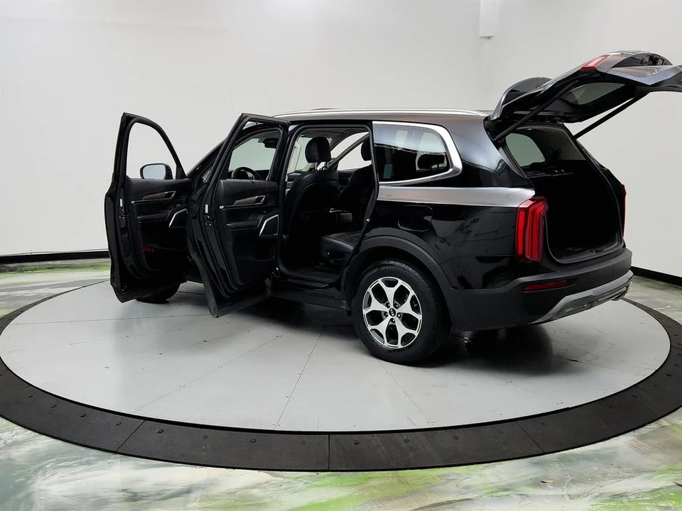 2020 Kia Telluride - Image 12 of 21