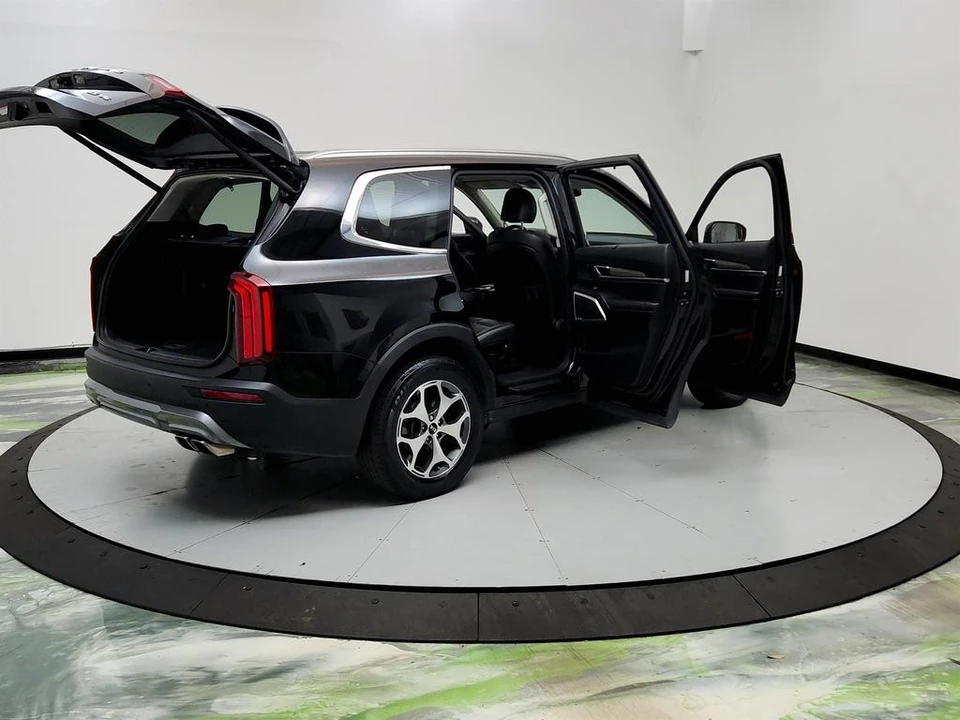 2020 Kia Telluride - Image 11 of 21