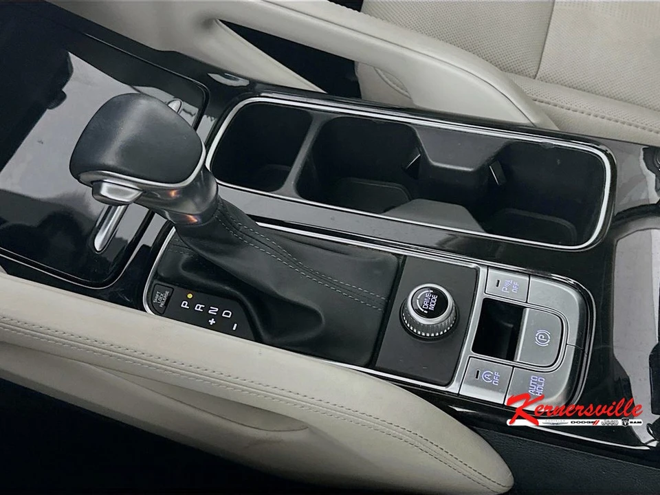 2020 Kia Telluride - Image 16 of 21
