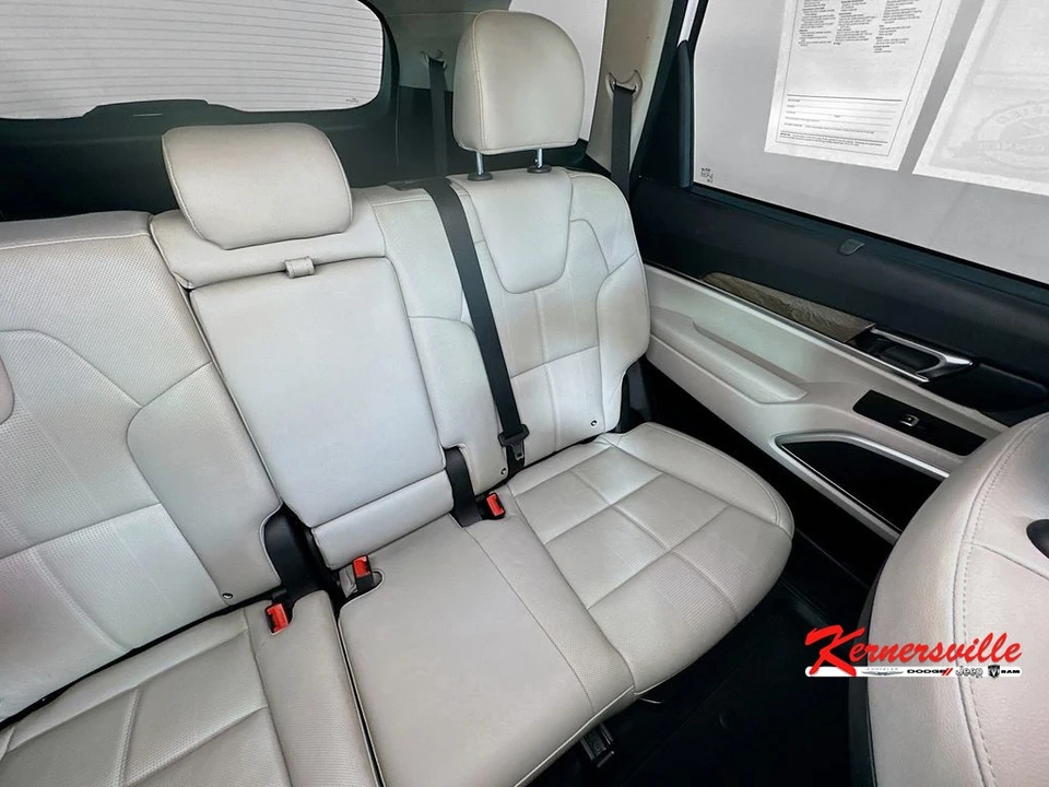 2020 Kia Telluride - Image 14 of 21