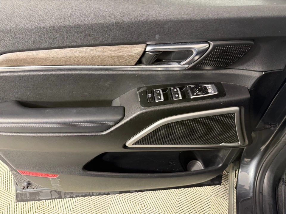 2020 Kia Telluride - Image 11 of 21