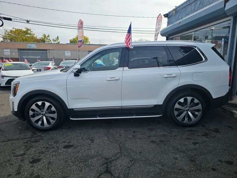 2020 Kia Telluride - Image 3 of 12