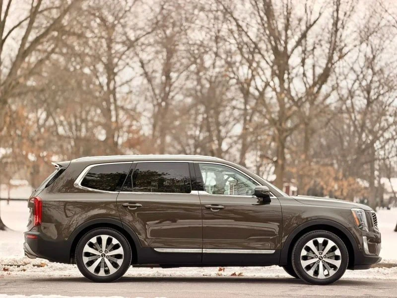 2020 Kia Telluride - Image 8 of 12