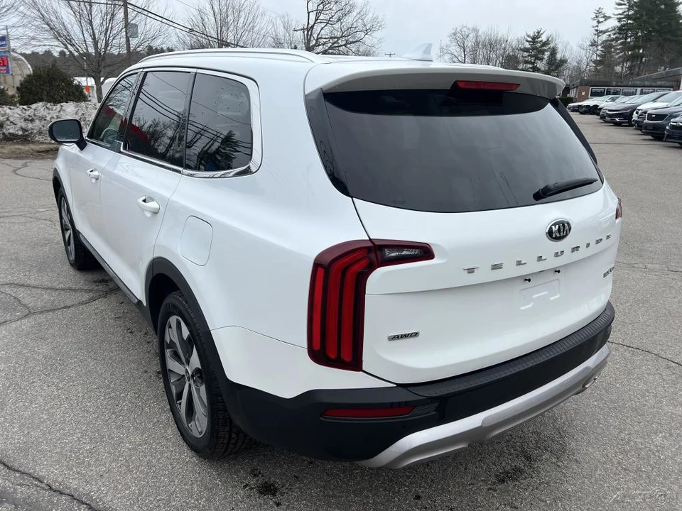 2020 Kia Telluride - Image 7 of 12
