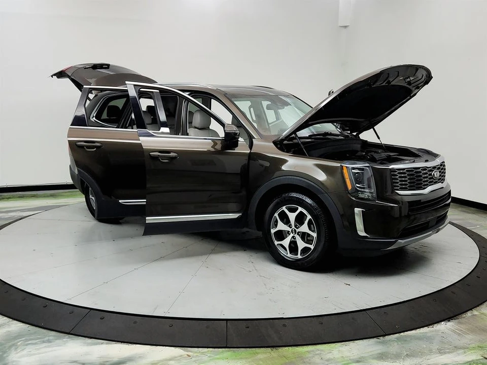 2020 Kia Telluride - Image 10 of 21
