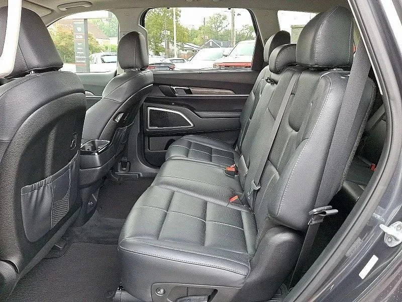 2020 Kia Telluride - Image 10 of 12