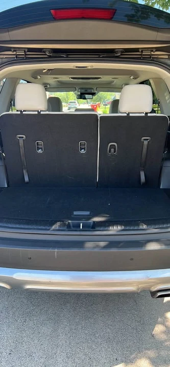 2020 Kia Telluride - Image 8 of 9
