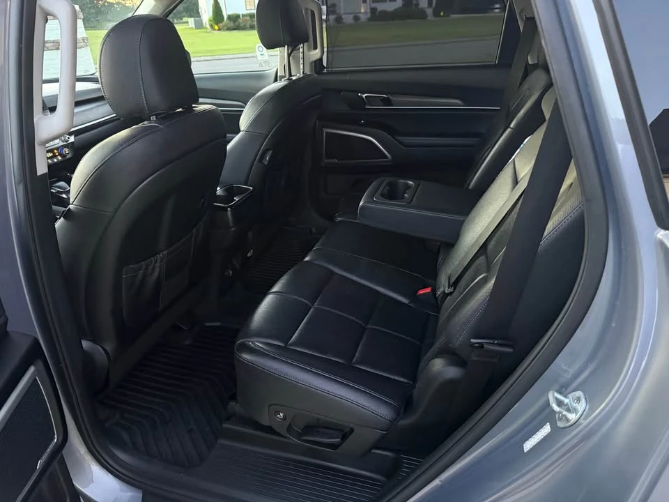 2020 Kia Telluride - Image 12 of 17