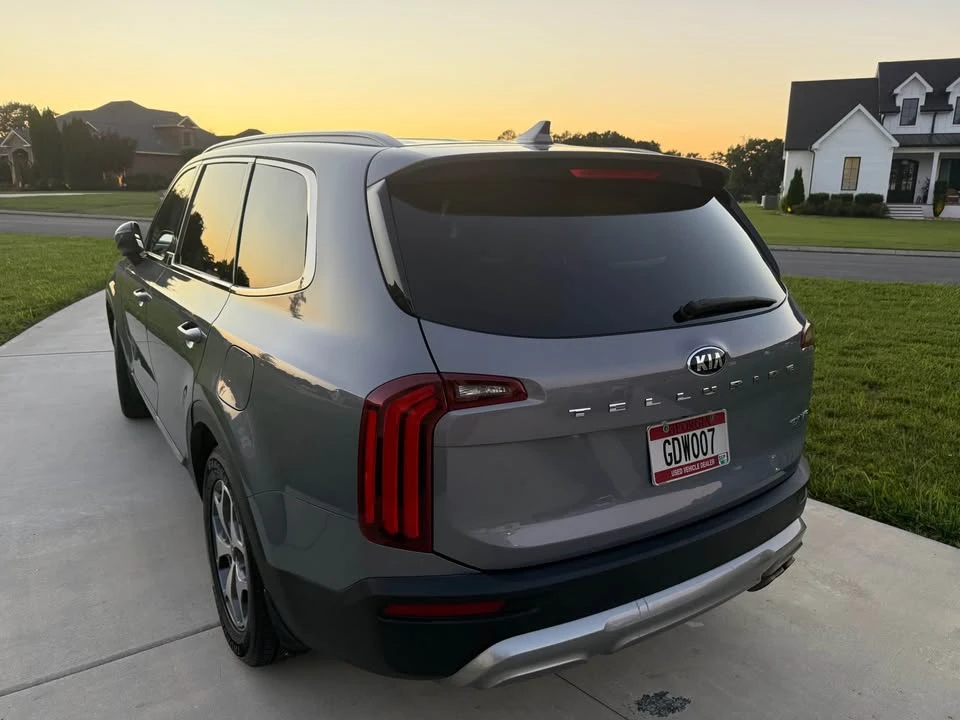 2020 Kia Telluride - Image 6 of 17