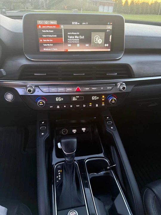 2020 Kia Telluride - Image 9 of 17
