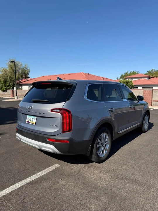 2020 Kia Telluride - Image 4 of 20