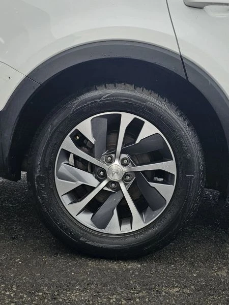 2020 Kia Telluride - Image 6 of 12