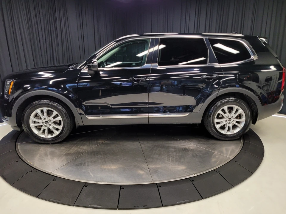 2020 Kia Telluride - Image 8 of 12