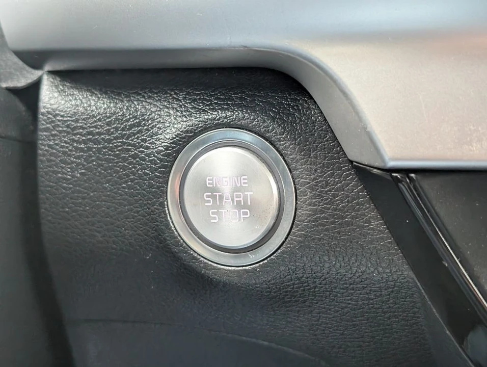 2020 Kia Telluride - Image 20 of 21