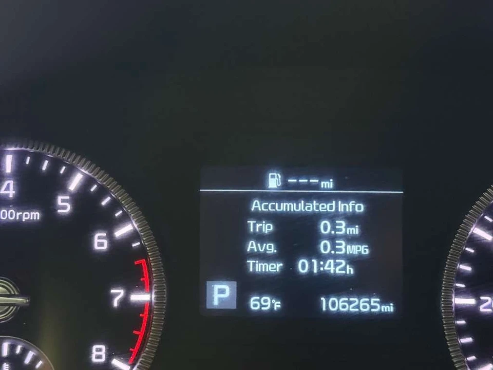 2020 Kia Telluride - Image 15 of 21