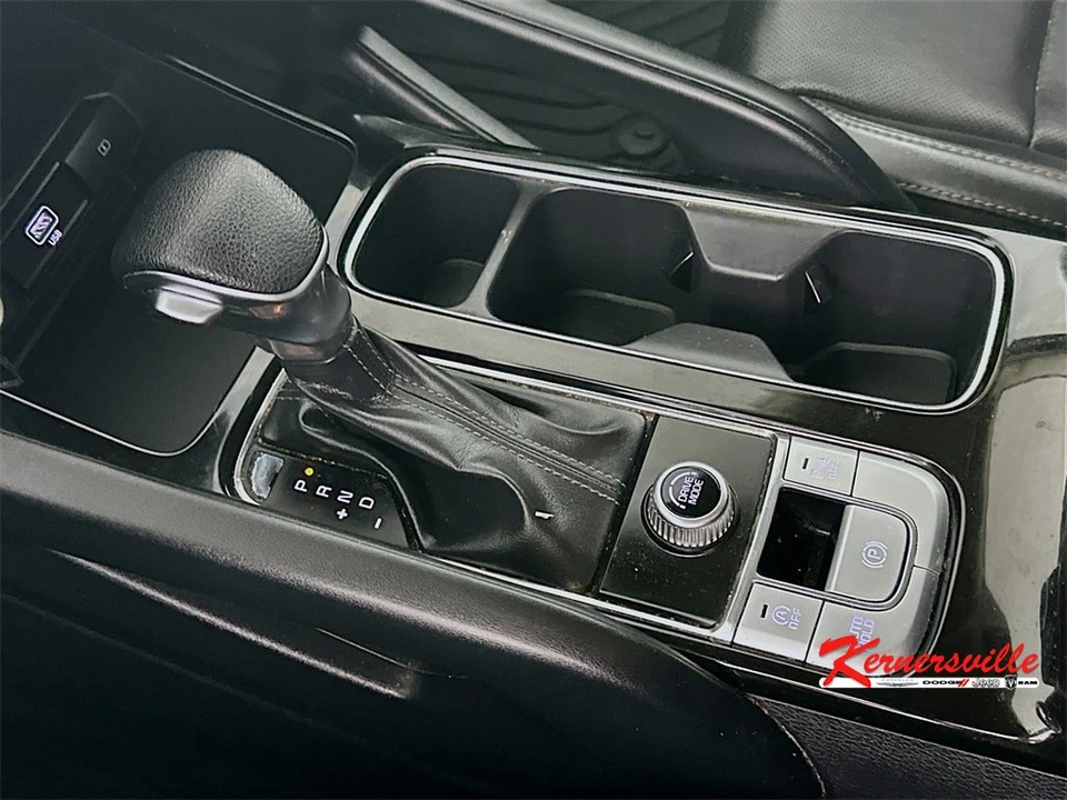 2020 Kia Telluride - Image 16 of 21