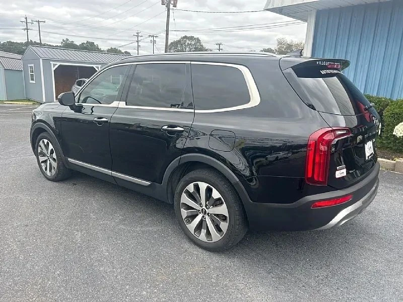 2020 Kia Telluride - Image 4 of 12