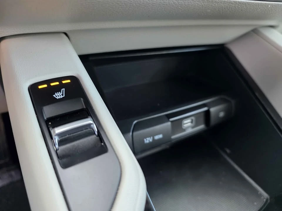 2020 Kia Telluride - Image 15 of 20