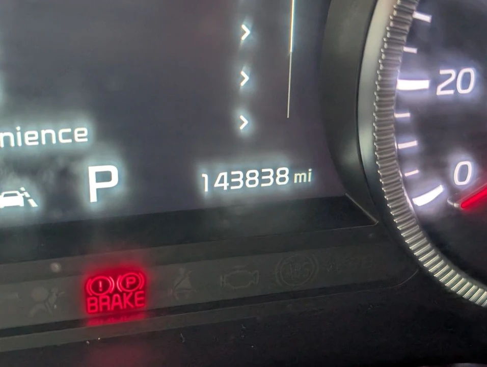 2020 Kia Telluride - Image 15 of 21