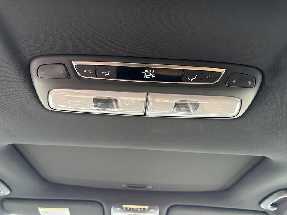 2020 Kia Telluride - Image 15 of 21