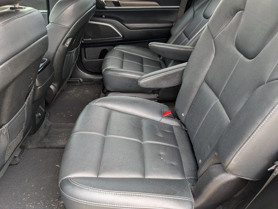2020 Kia Telluride - Image 9 of 29