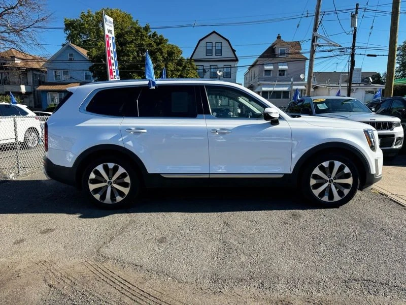2020 Kia Telluride - Image 7 of 12