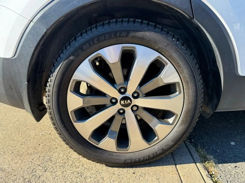 2020 Kia Telluride - Image 11 of 12