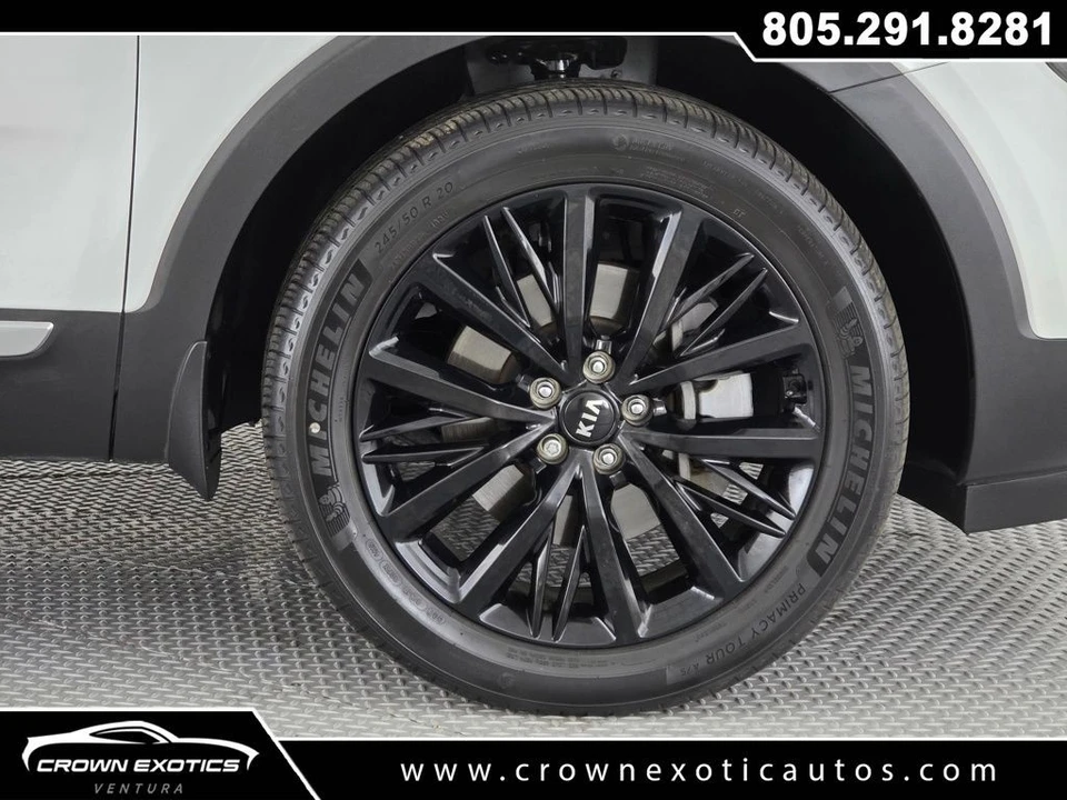 2020 Kia Telluride - Image 9 of 12