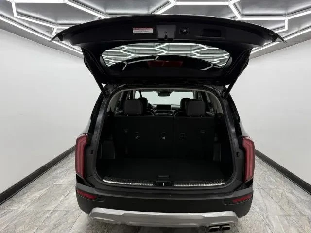 2020 Kia Telluride - Image 6 of 12