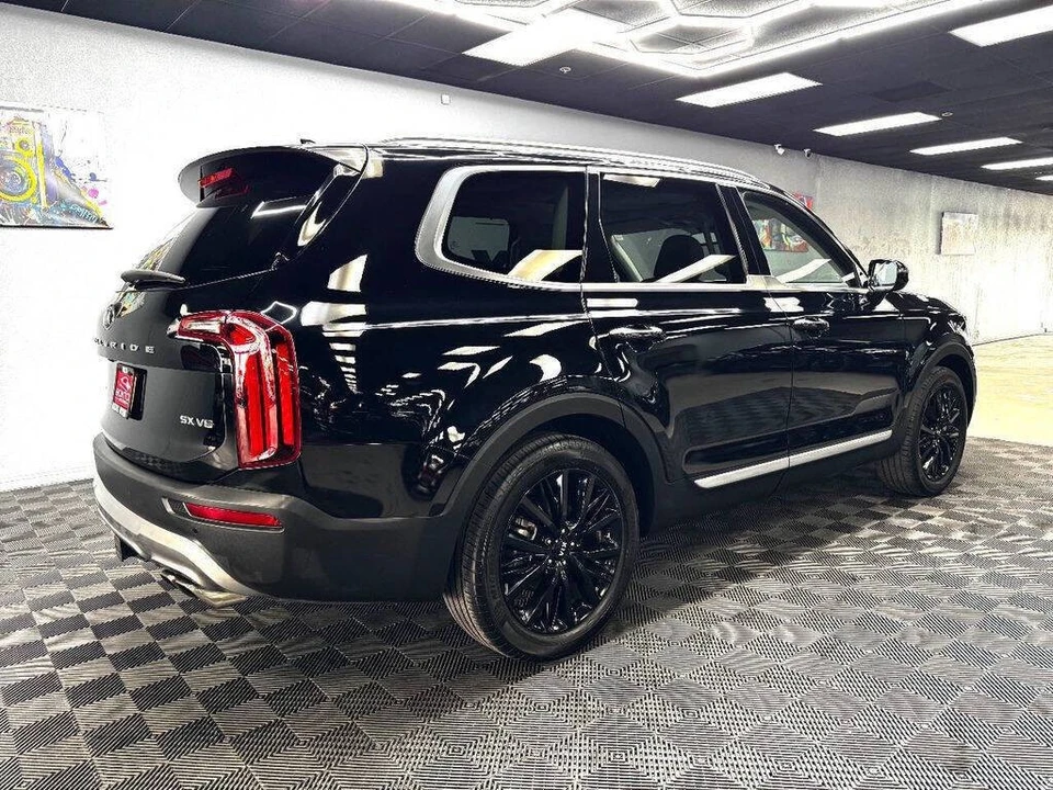 2020 Kia Telluride - Image 15 of 21