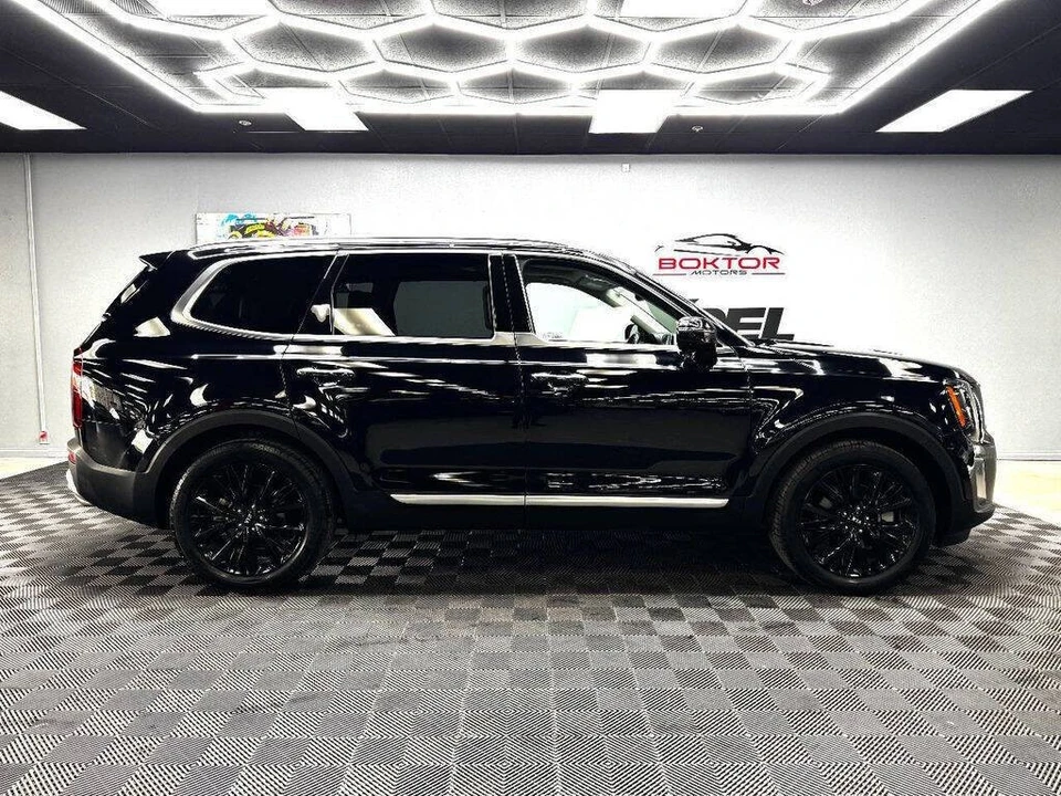 2020 Kia Telluride - Image 16 of 21