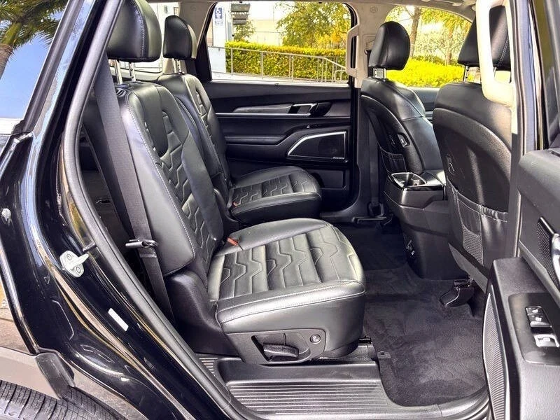 2020 Kia Telluride - Image 19 of 21